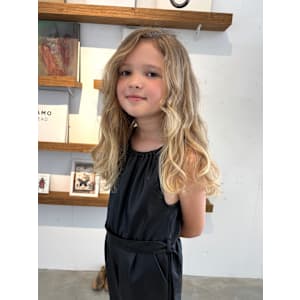 キッズカット癖毛ロング - CIRCLES hair design 薬院浄水通り店【サークルヘアデザイン ヤクインジョウスイドオリテン】掲載中