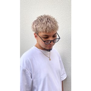 ANSA hair 六地蔵店×スタイル