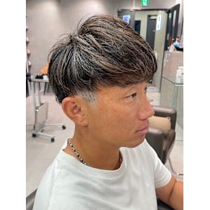 銀座/有楽町/メンズ/毛流れパーマ/白髪ぼかしハイライト - Charm by KENJE【シャルム　バイ　ケンジ】掲載中