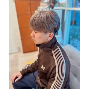 男性、女性に大人気、ミルクティーベージュ！