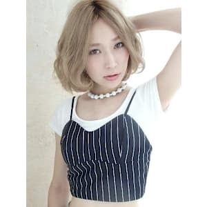 ハイトーン♪こなれミディアムボブ