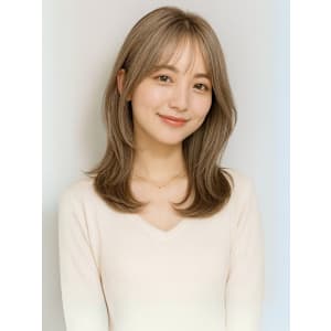 ブリーチ レイヤーカット 顔周りカット ブロンドベージュ