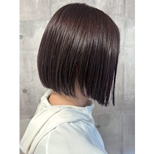 ラベンダーベージュ 切りっぱなしボブ 深みカラー 髪質改善