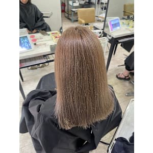 ミルクティーカラー