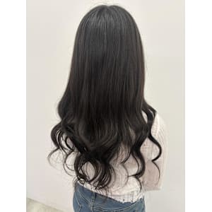 可愛いこと間違いなし！黒髪ロング！！