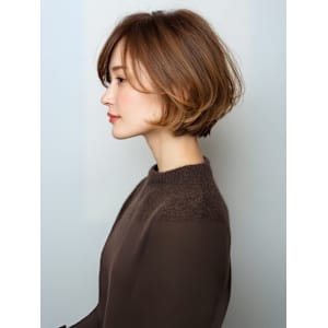 ショートボブ ブラウンベージュ 白髪ぼかしカラー 30代