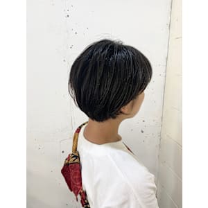 ショートボブスタイル