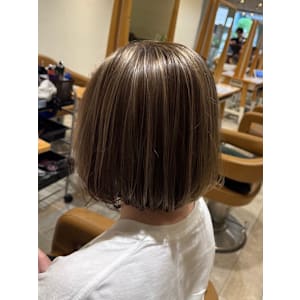 白髪ぼかしハイライト - EARTH/A 三鷹店【ヘアメイクアース ミタカテン】掲載中