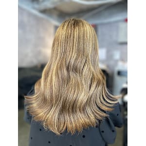 《三宅悠斗》ミルクティーカラー/ハイライト/大宮