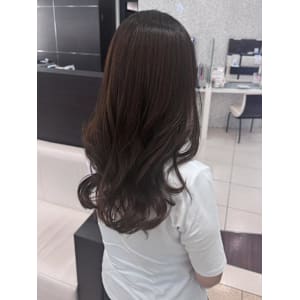 抜け感抜群◎アッシュブラウンカラー