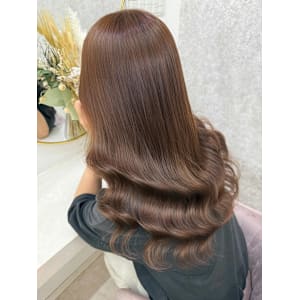 ミディアム/暗めカラー/デザインカラー/フェイスフレーミング - Lovis【ラビス】掲載中