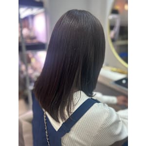 重ため暗髪ミディアムスタイル♪