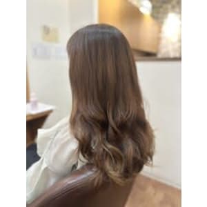 ニュアンスカラー/巻き髪スタイル/髪質改善トリートメント