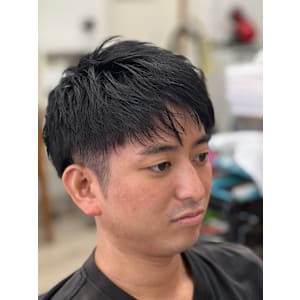 メンズカット、眉デザイン