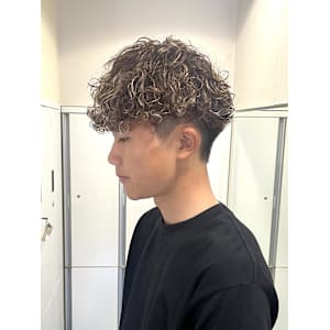 【平山明樹】波巻きスパイラルパーマ