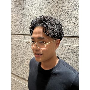 銀座　理容室　外国人風パーマ　テーパーフェード - ヘアーモードキクチ 銀座店【ヘアーモードキクチ】掲載中
