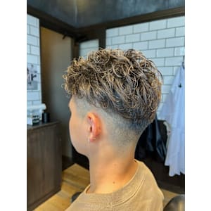 真法院×barberスタイル
