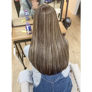 髪質改善サロン (元住吉駅/武蔵小杉駅）×スタイル