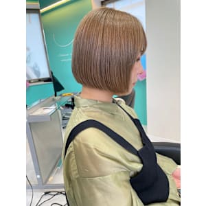 ダブルカラー/ブリーチ/ボブ/ミルクティーベージュ - u Ikebukuro【ユーイケブクロ】掲載中