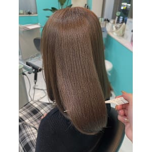 美髪/ツヤ髪/赤みなし/アッシュブラウンカラー