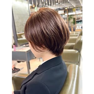 小顔ショートボブ