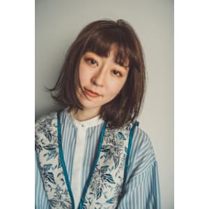 ミディアムボブ