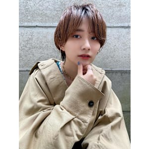 センター分けスタイル