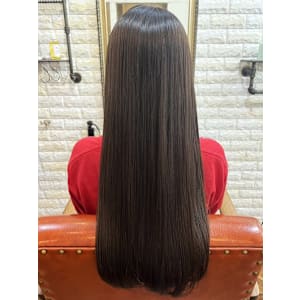 オリーブベージュ ナチュラルストレート 髪質改善 ロング