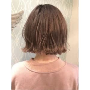 #切りっぱなしボブ　#外ハネアレンジ