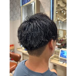 夏メンズツーブロック◎爽やか束感ショート刈上げ