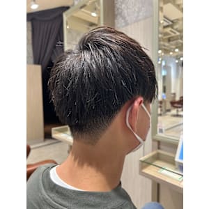 ツーブロック×刈り上げマッシュ◎黒髪好印象ナチュラル