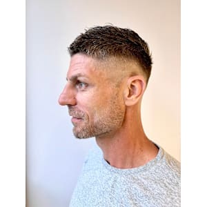 刈り上げベリーショート - BARBER MIKI【バーバーミキ】掲載中