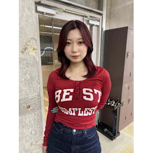 ディープレッドカラー