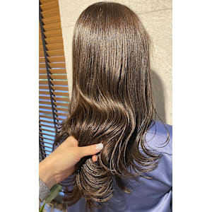 くすみグレージュカラー×韓国風