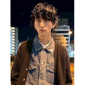 【feliceMICHI 別曽 遥也】波巻きパーマ ウルフ