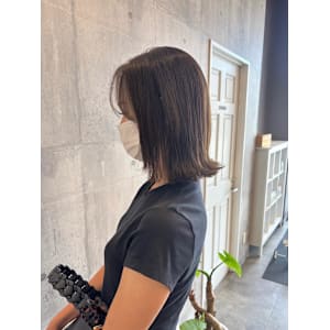 オリーブベージュ × ボブ《 ARCH Mayu 》