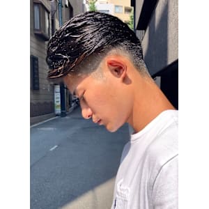 ３ｍｍの刈り上げで作る男らしい【サイドパートヘア】　目白