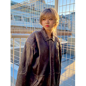 ウルフカット ハイトーンカラー  ミディアムウルフ