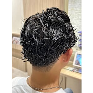 ビジネスマン◎メンズパーマアップバング爽やかショート黒髪