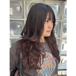 ブリーチなしレッドカラー/レイヤーカット