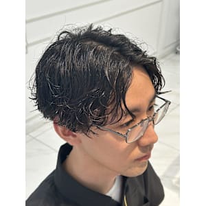 シャドーパーマセンターパート - NYNY 姫路本店【ニューヨークニューヨーク ヒメジホンテン】掲載中