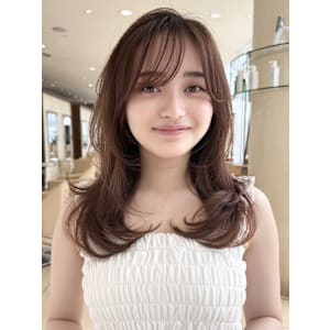 大人かわいいワンカールレイヤーカット