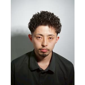 アップバングショート