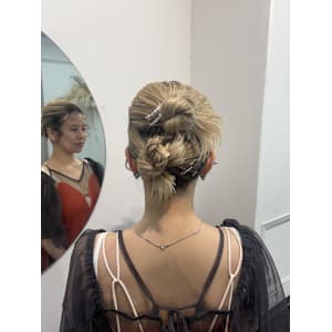 カチモリヘア/ツインアレンジ/三つ編みヘア/編み下ろしヘア