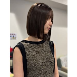 アッシュブラウン 顔周りカット ショートボブ 艶髪 髪質改善