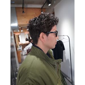 QOL villa mens salon 立川北口×スタイル