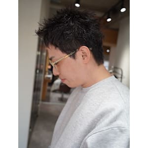 フェザーアップバングショートスパイキーショートピンパーマ