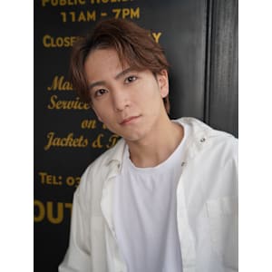 フェザーパーマニュアンスパーマセンターパートメンズカット