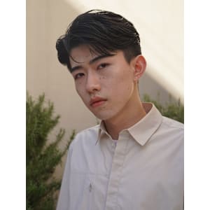 フェザーパーマニュアンスパーマセンターパートメンズカット