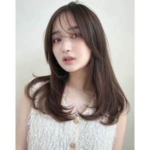 ミディアムレイヤー/グレージュ/簡単スタイリング